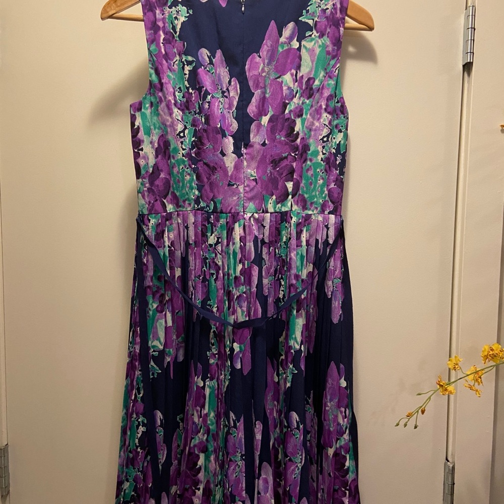 Adrianna Papel Dress - Picture 2 of 3